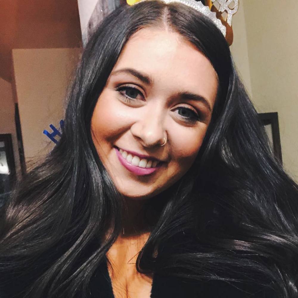 Meet your Posher, Kelsey